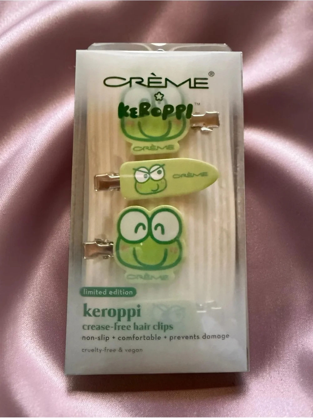 Keroppi x Creme Shoppe Crease free hair clips